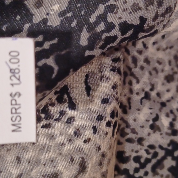 W11 by Walter Baker "Florentina" Snakeskin Animal Print Top NEW Sz. Sm - Picture 9 of 10